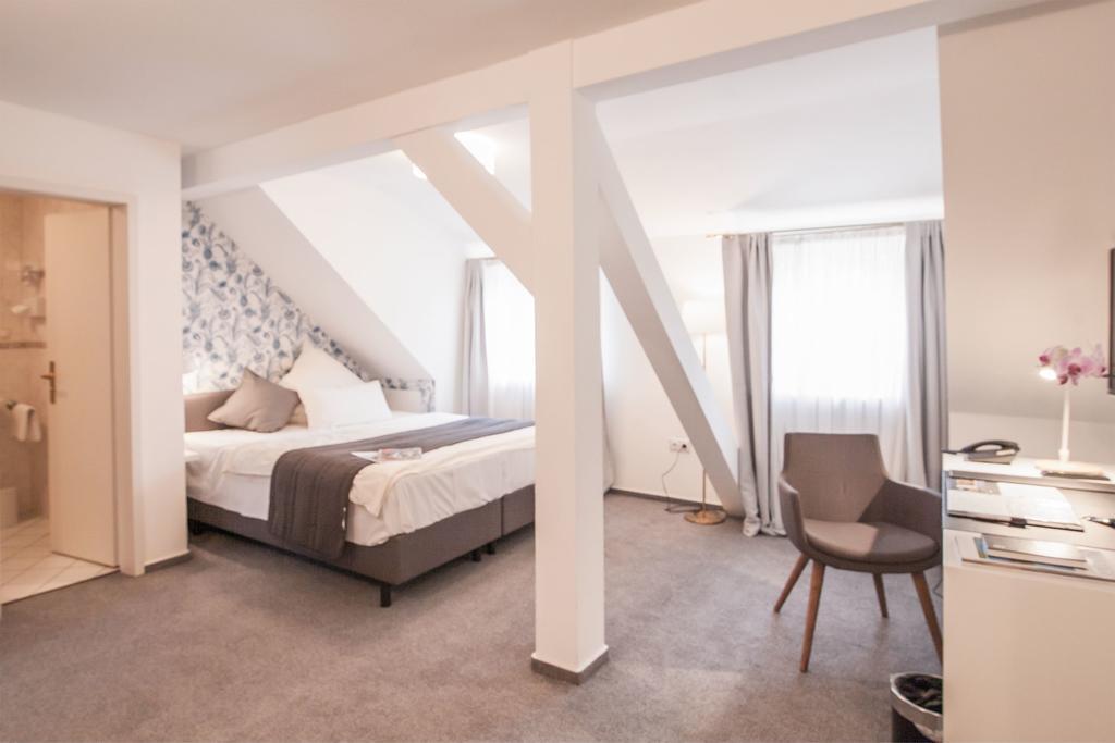 Hofgut Dippelshof Hotel- Und Restaurant Kg Mühltal 외부 사진